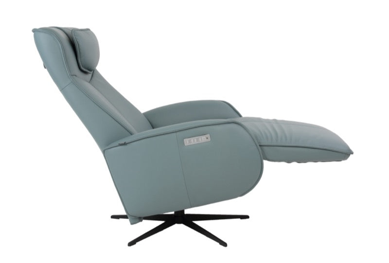 Fjords Medium Axel Power Recliner ice reclined