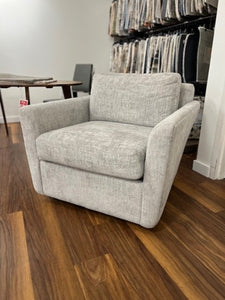 Precedent 9C1-FXDH Chair
 front view