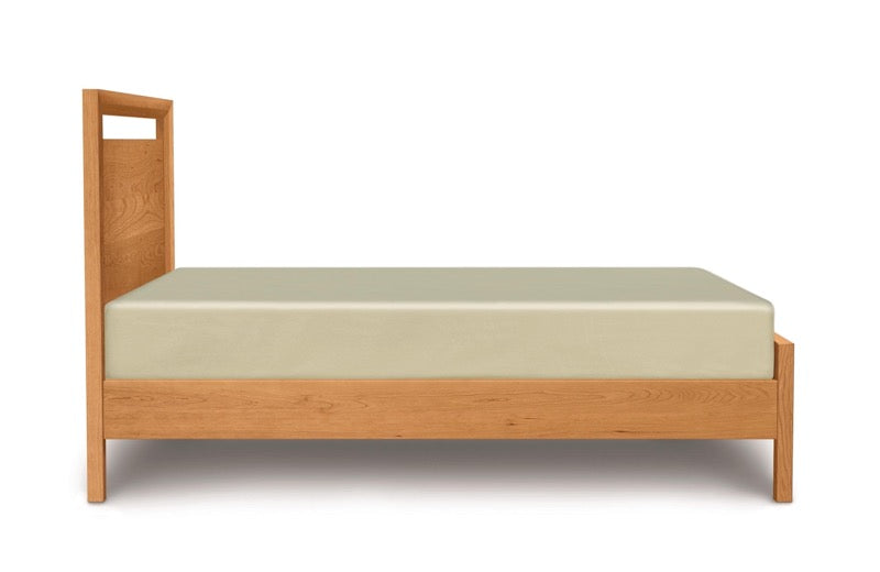 Mansfield Bed 40" cherry side
