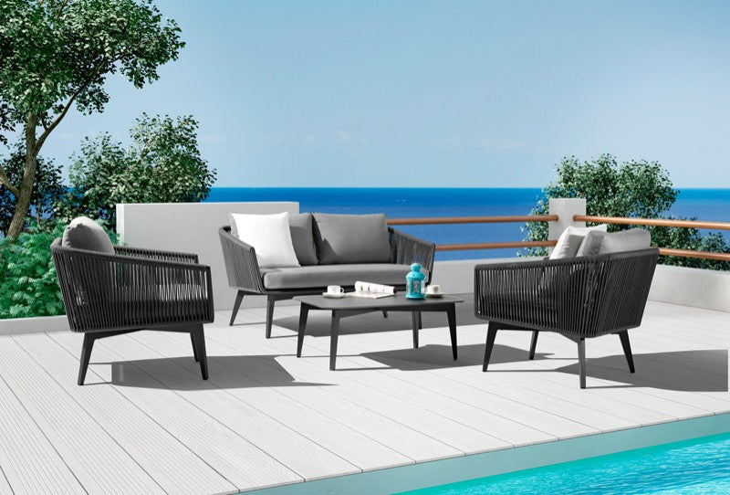 Diva Armchair outside
