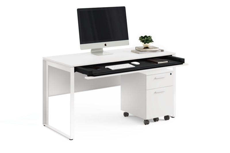 Linea 6221 Desk