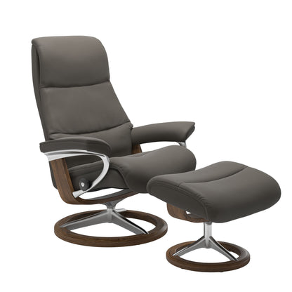 View recliner in Paloma Metal Grey with curved base in metal and teak