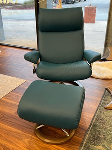 Stressless Aura Large Signature Recliner and Ottoman